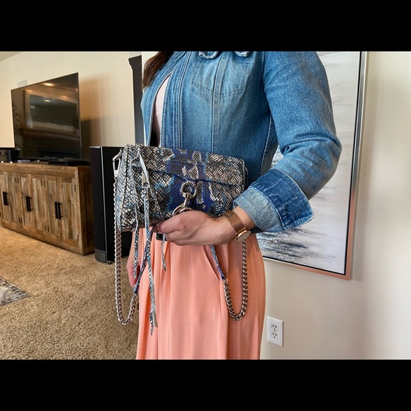 Rebecca Minkoff Handbags - Rebecca Minkoff “Sunday Mini Mac” Crossbody Clutch